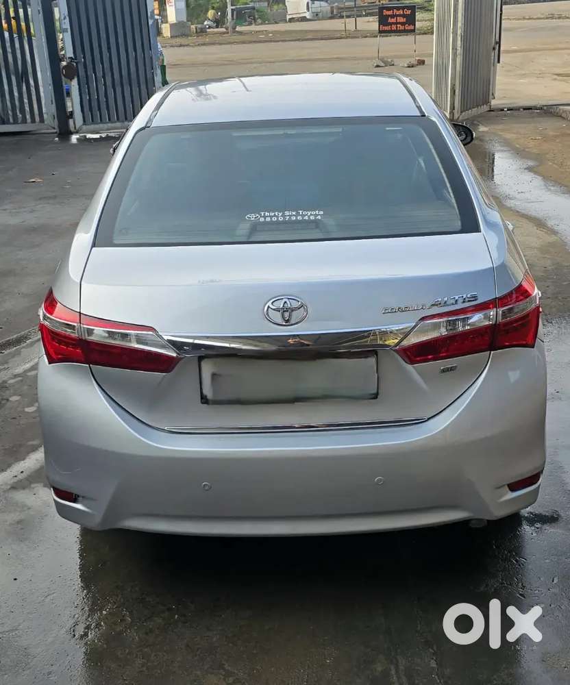 Toyota Corolla Altis 2015 Car