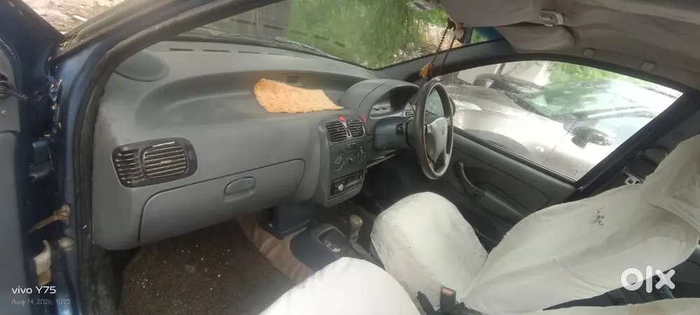 Tata Indica V2 2004 Car