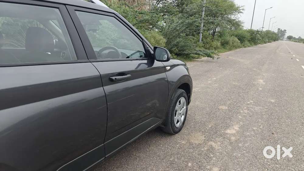 Hyundai Venue S 1.2 Petrol  Dec 2022  1st Owner  40,000 Km