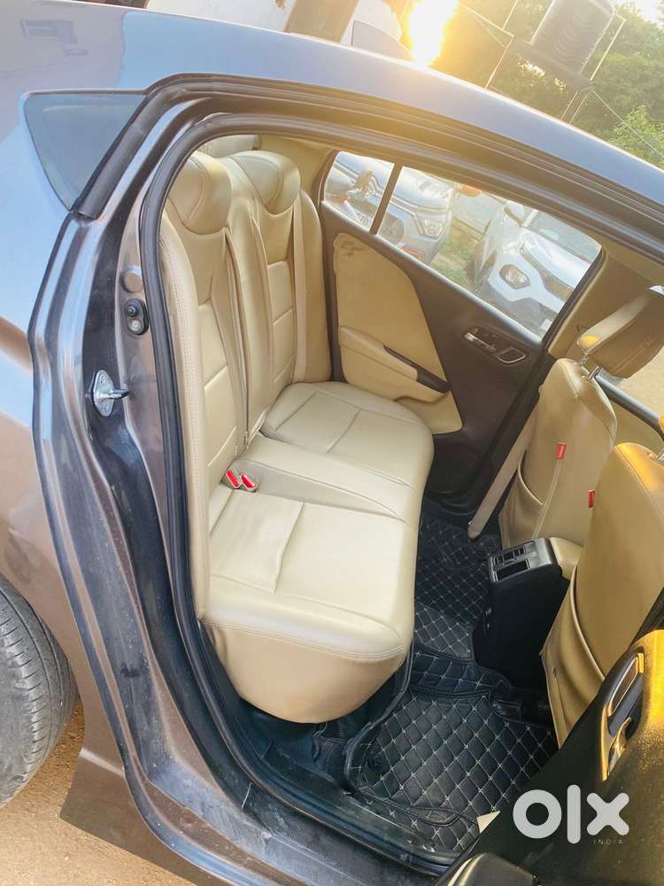 Honda City I-vtec V, 2018, Petrol