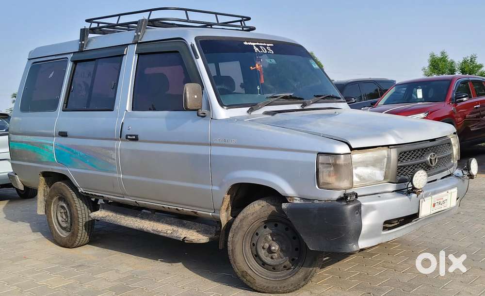Toyota Qualis Fs B1, 2002, Diesel