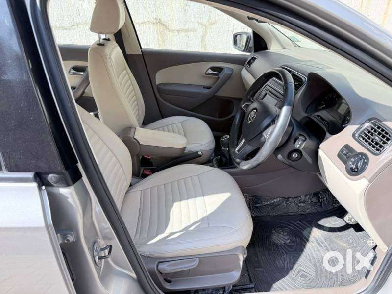 Skoda Rapid 2014 Petrol 32000 Km Driven