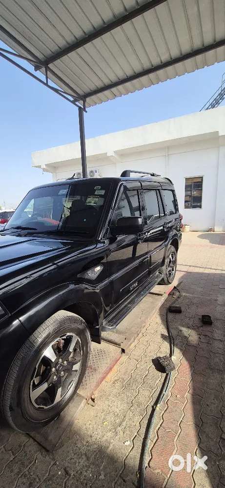 Mahindra Scorpio Classic 2024 Diesel 18500 Km Driven