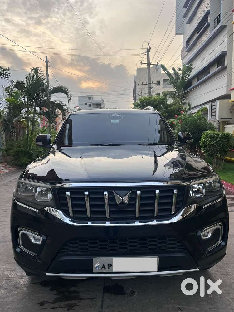 Mahindra Scorpio N Z6 Diesel Mt 4wd 7 Str, 2024