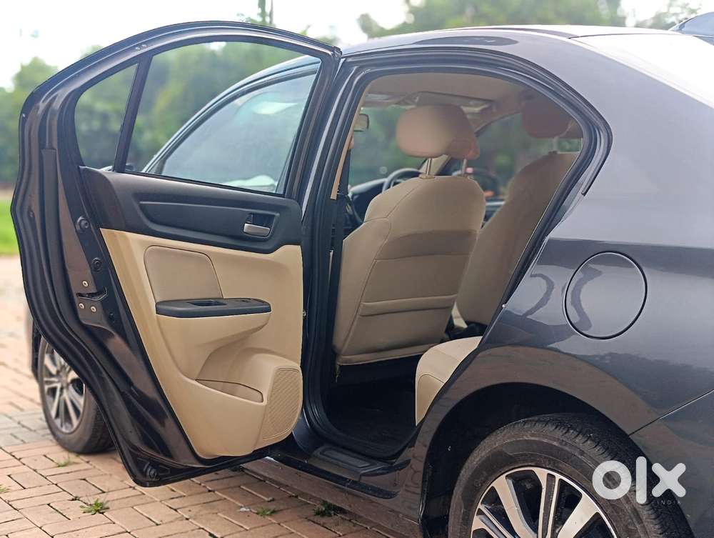 Honda Amaze Vx 1.2 Petrol Cvt, 2023, Petrol