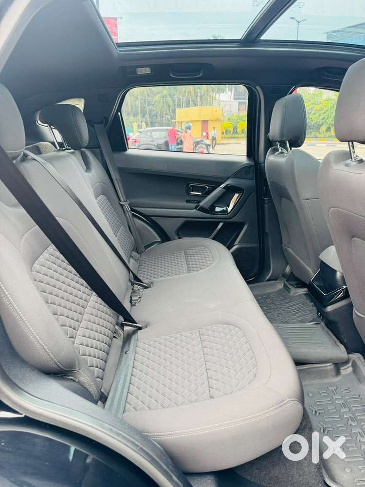Tata Harrier Pure Plus S Dark Edition At, 2024, Diesel