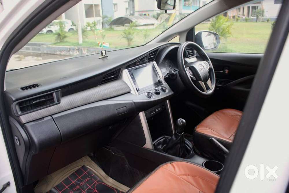 Toyota Innova Crysta [2020-ongoing] 2.4 Gx 7 Str, 2021, Diesel