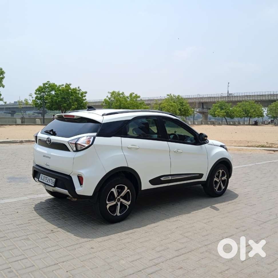 Tata Nexon 1.2 Revotron Xz Plus, 2022, Petrol