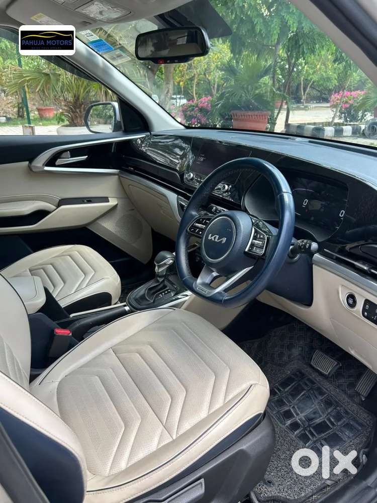 Kia Carens 1.4 Luxury Plus Dct 7 Str, 2023, Petrol