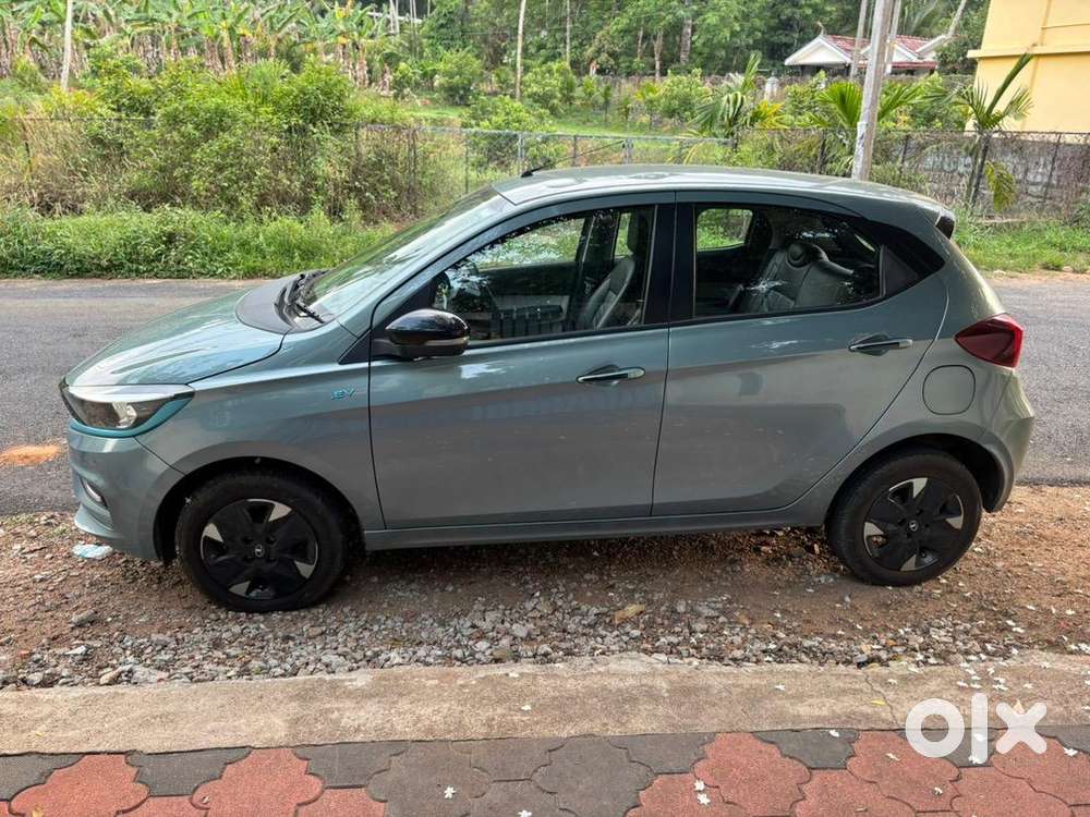 Tata Tiago Ev 2023 Electric Well Maintained