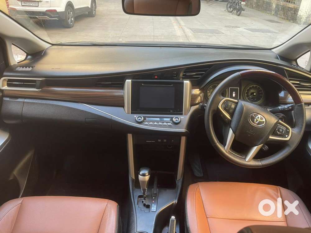 Toyota Innova Crysta 2.8z Automatic, 2018, Diesel