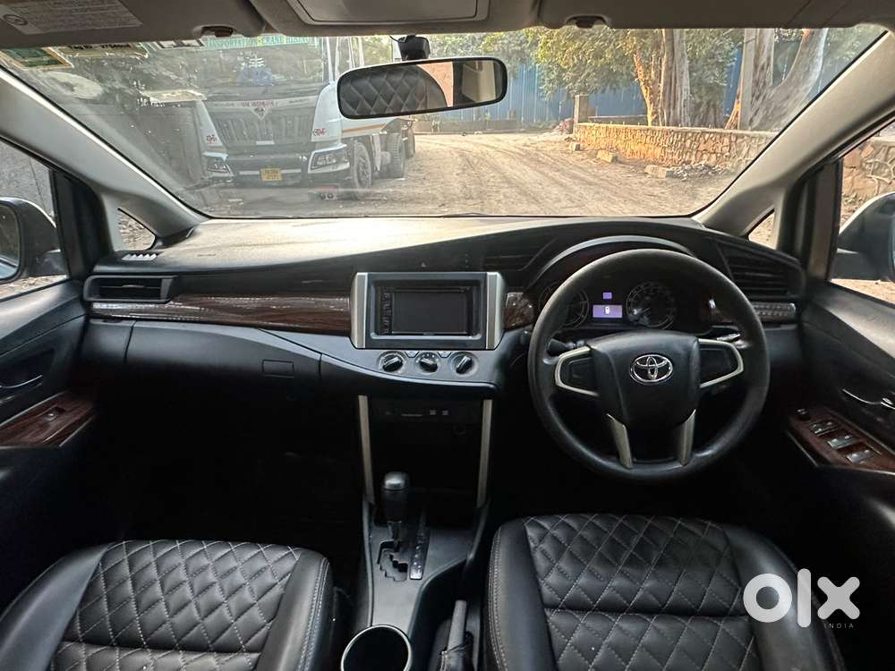 Toyota Innova Crysta 2.8 Gx At, 2017, Diesel