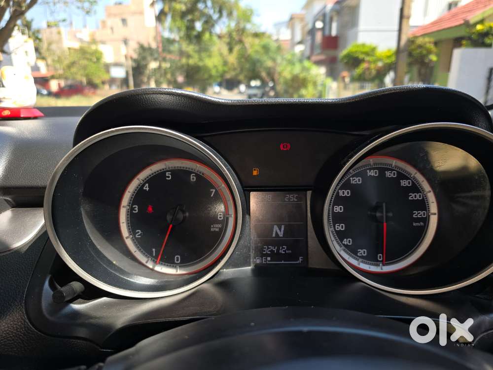 Maruti Suzuki Swift 2018 Amt Vxi, 2023, Petrol