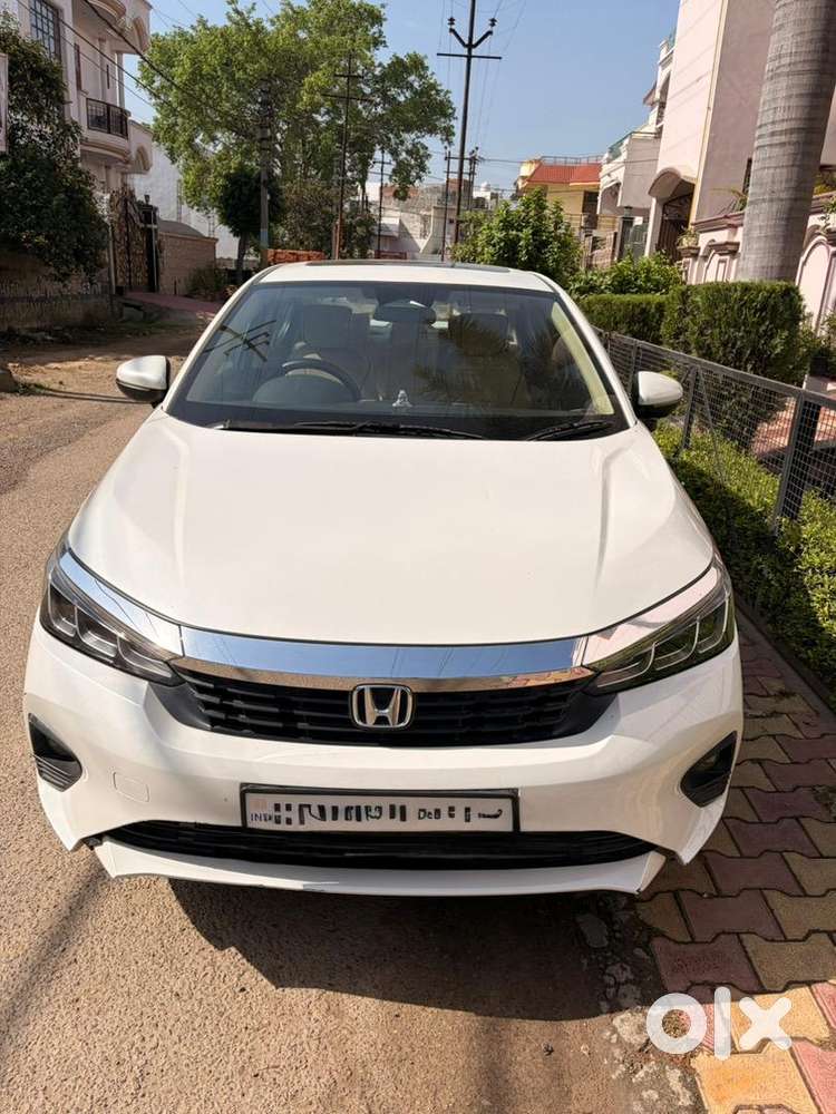 Honda City 2024 Petrol Well Maintained
