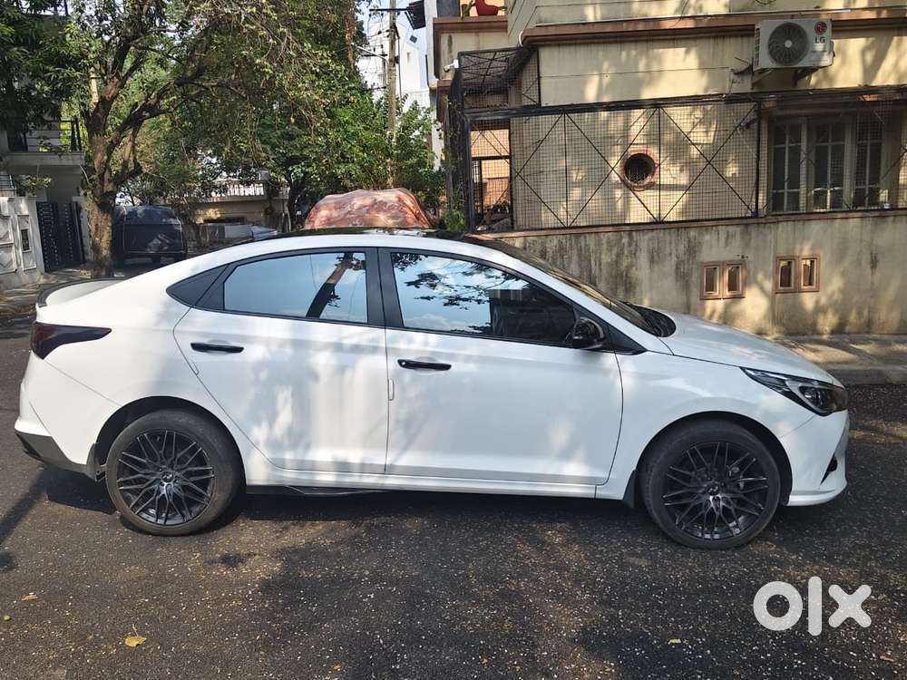 Hyundai Verna 1.5 Sx Diesel At, 2021, Diesel