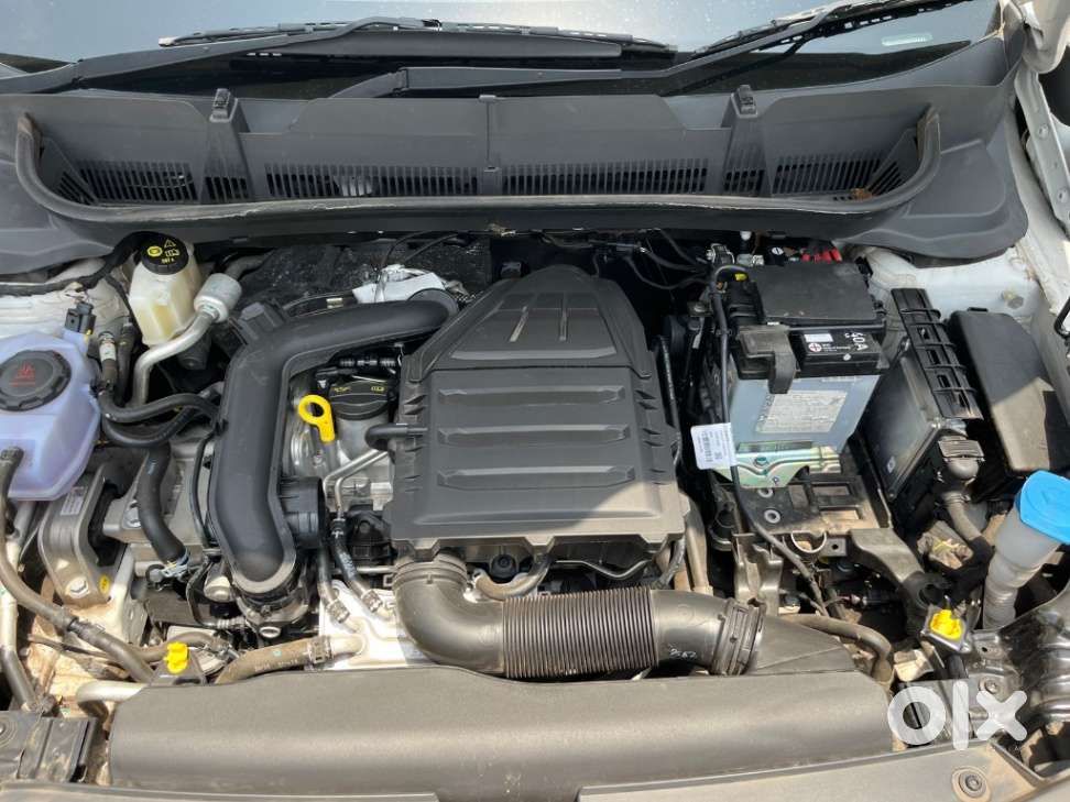 Skoda Kylaq Signature At, 2025, Petrol