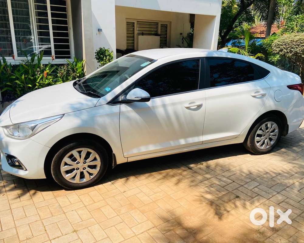 Hyundai Verna Petrol 1.6 Vtvt Ex