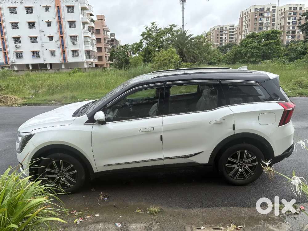 Mahindra Xuv700 2023 Ax7 Luxury Awd/extended Warranty