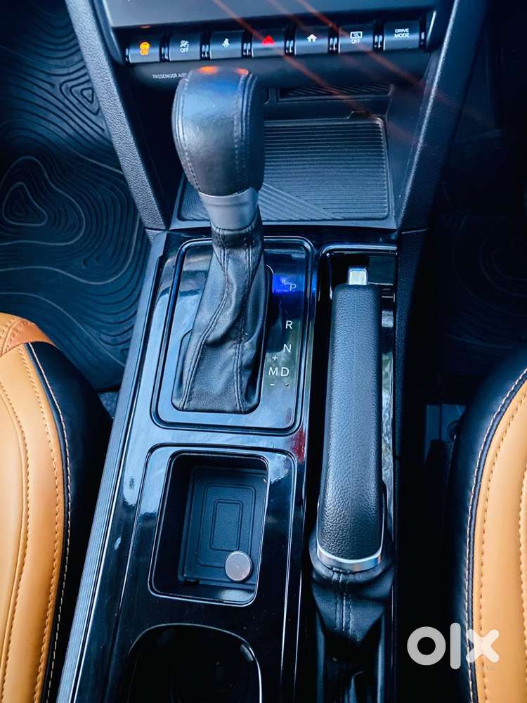 Mahindra Xuv700 2.2 Ax 5 Diesel At 7 Str, 2023, Diesel