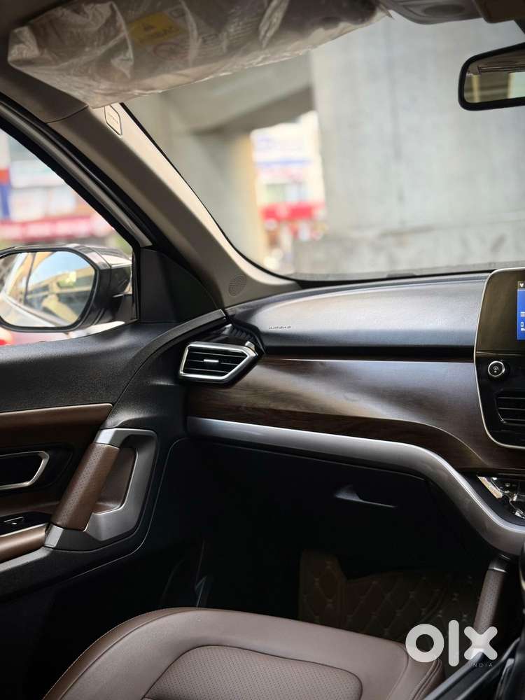 Tata Harrier 2.0 Xza Sunroof Dual Tone, 2021, Diesel