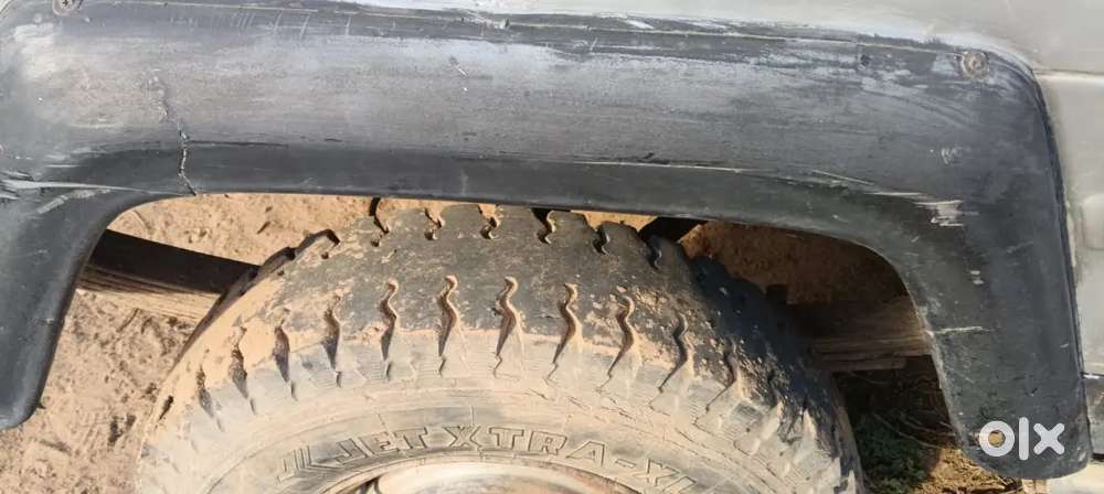 Force Cruiser 14 Seater Diesel Gadi