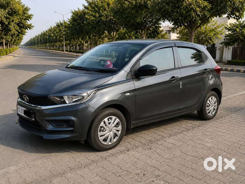 Tata Tiago 2024 Petrol 12096 Km Driven