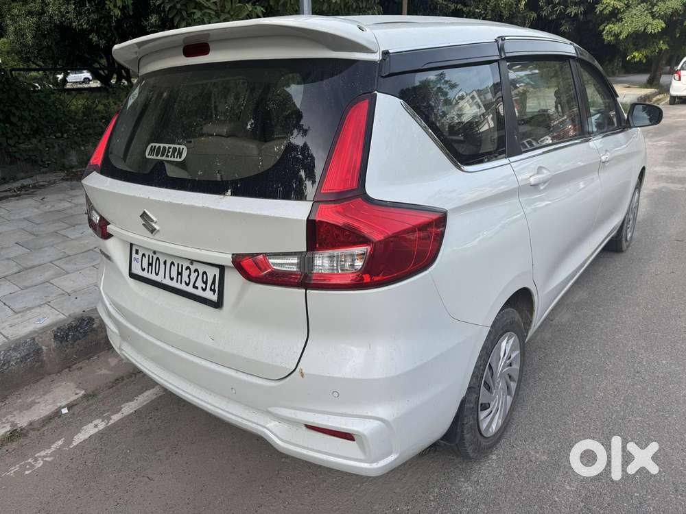 Maruti Suzuki Ertiga 1.4 Vxi Cng Anniversary Edition, 2022, Cng & Hy..