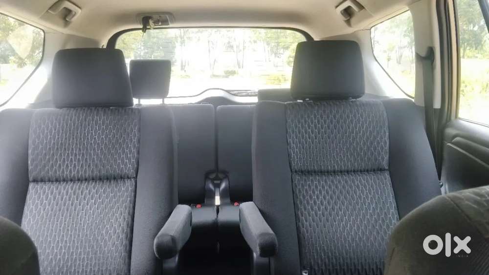 Toyota Innova Crysta 2.8 Gx At 7 Str, 2017, Diesel