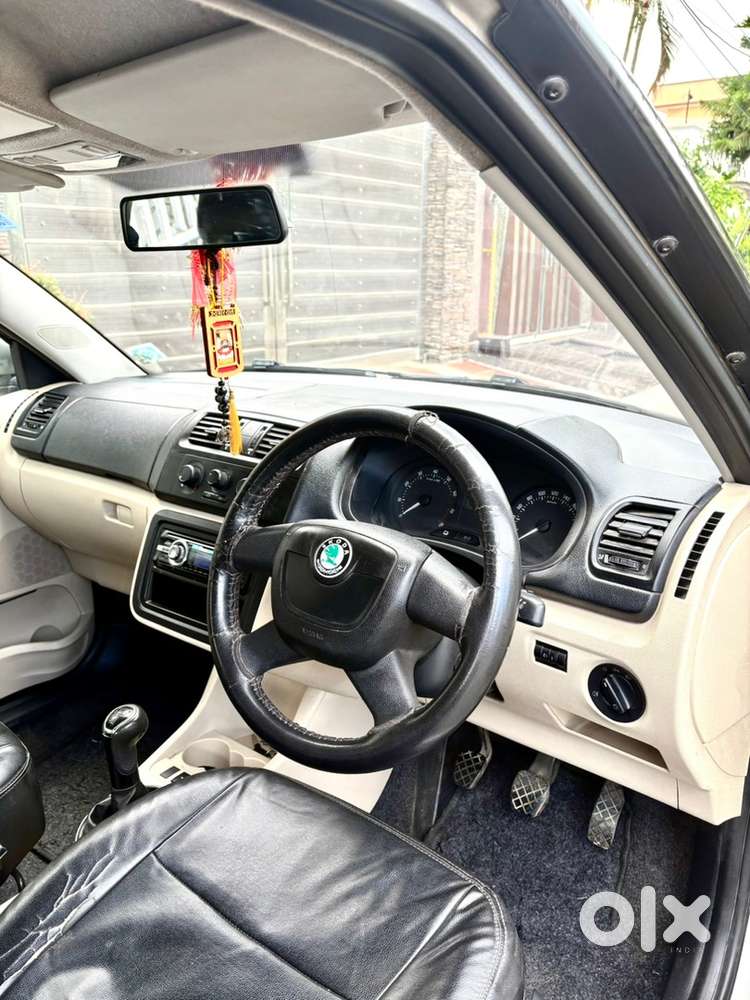 Skoda Fabia 1.2 Mpi Petrol Car 2011 Model