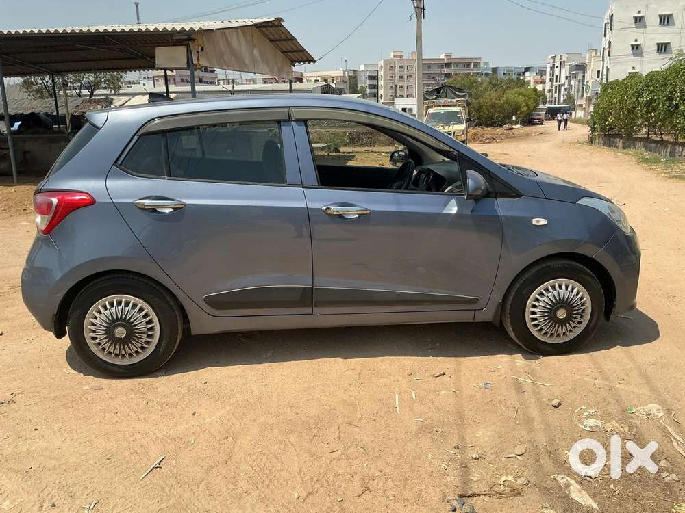 Hyundai Grand I10 2016-2017 Crdi Era, 2017, Petrol