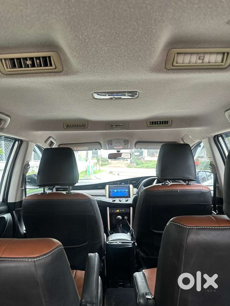 Toyota Innova Crysta 2018
