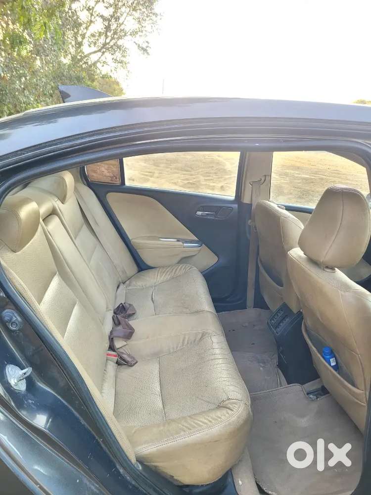 Honda City Sunroof Cng Top Model