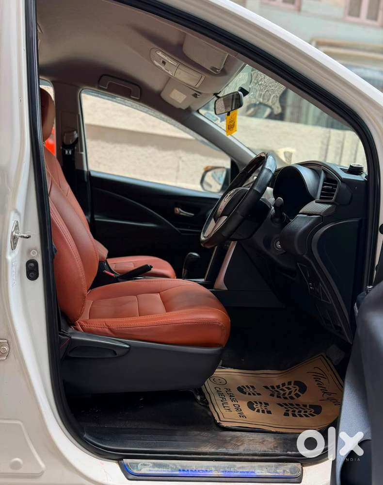 Toyota Innova Crysta G 2017 Diesel Automatic
