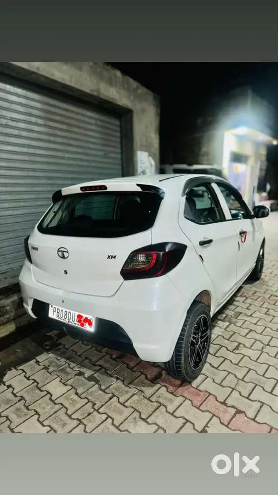 Tata Tiago 2017 Petrol 66598 Km Driven