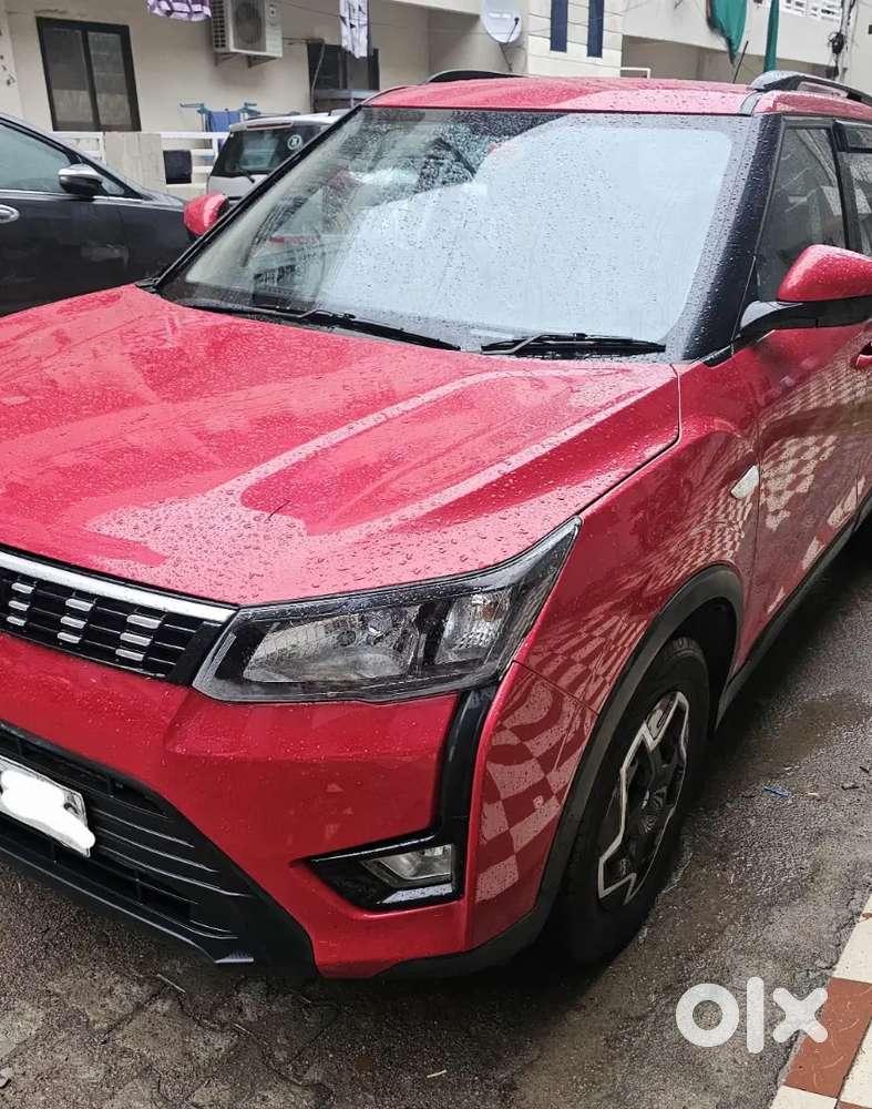 Mahindra Xuv300 Turbosport 2021 Dual Tone