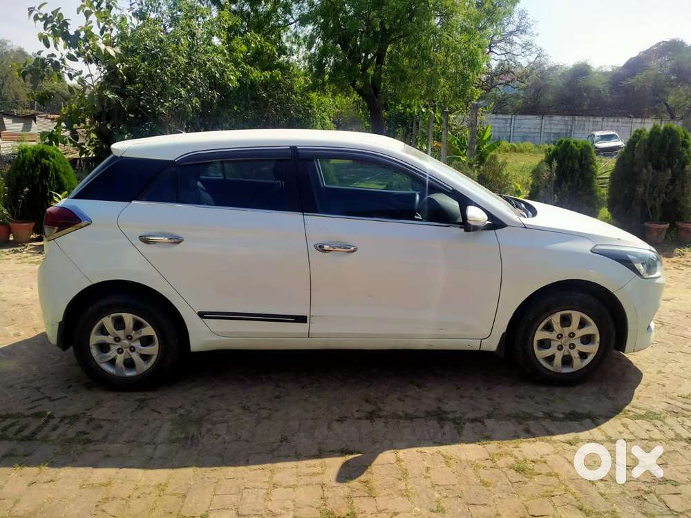 Hyundai I20 1.4 Sportz, 2017, Petrol