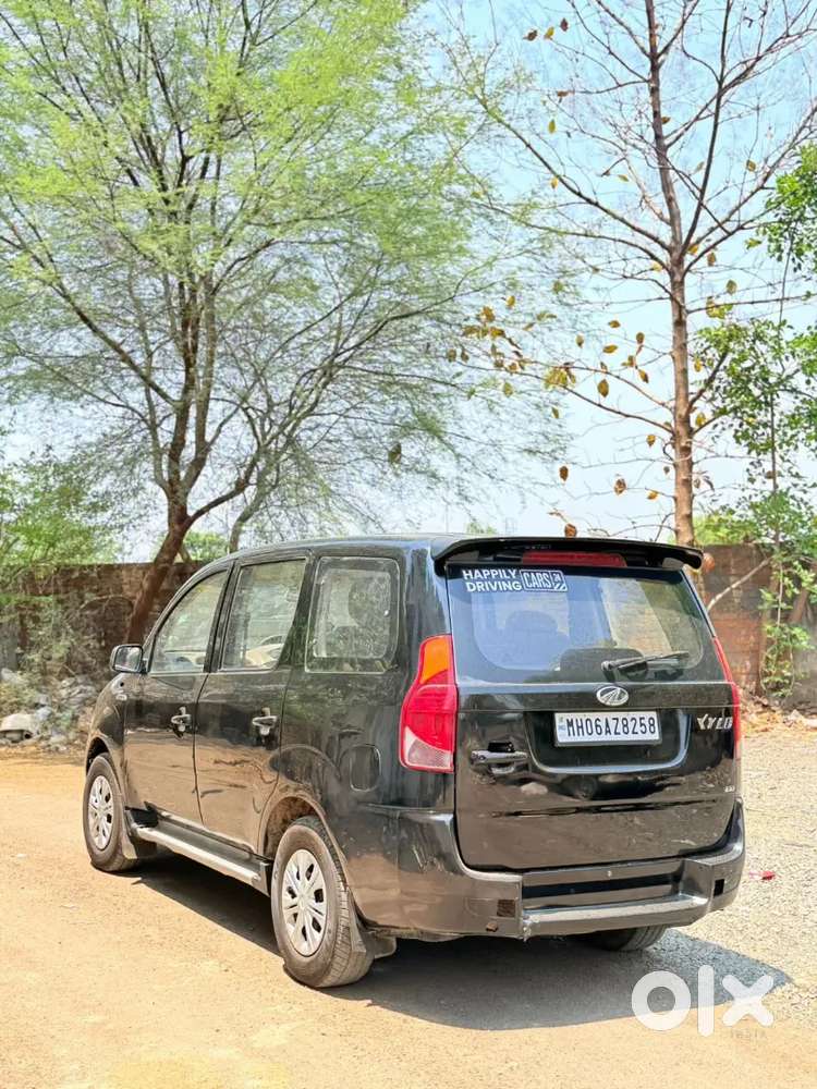 Mahindra Xylo 2011