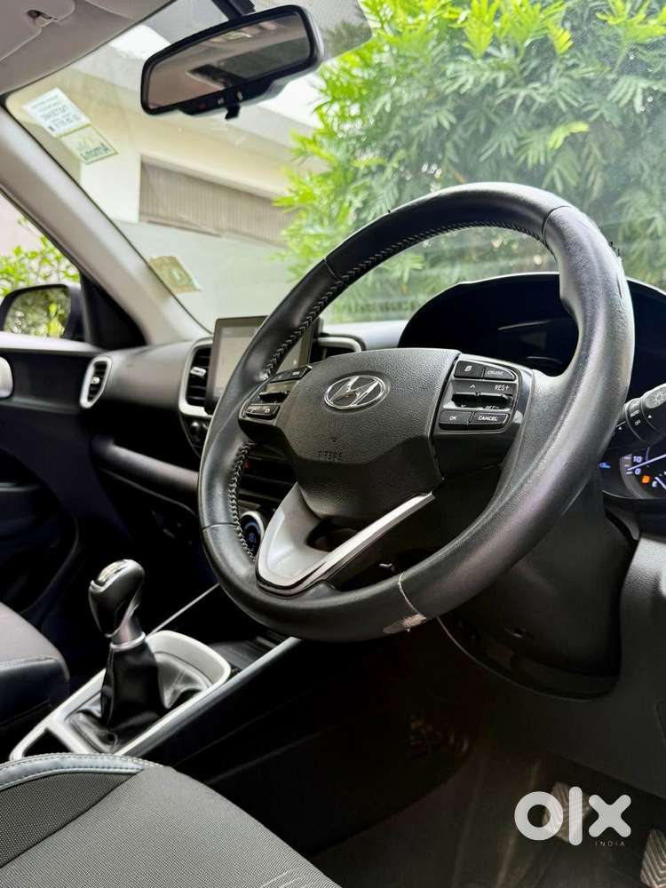 Hyundai Venue Sx (o) Mt 1.5 Diesel, 2019, Diesel