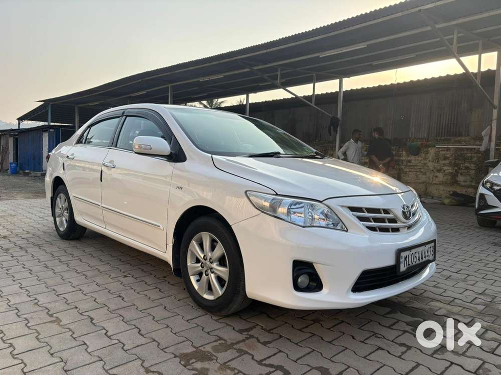 Toyota Corolla Altis 2010-2013 G, 2012, Petrol