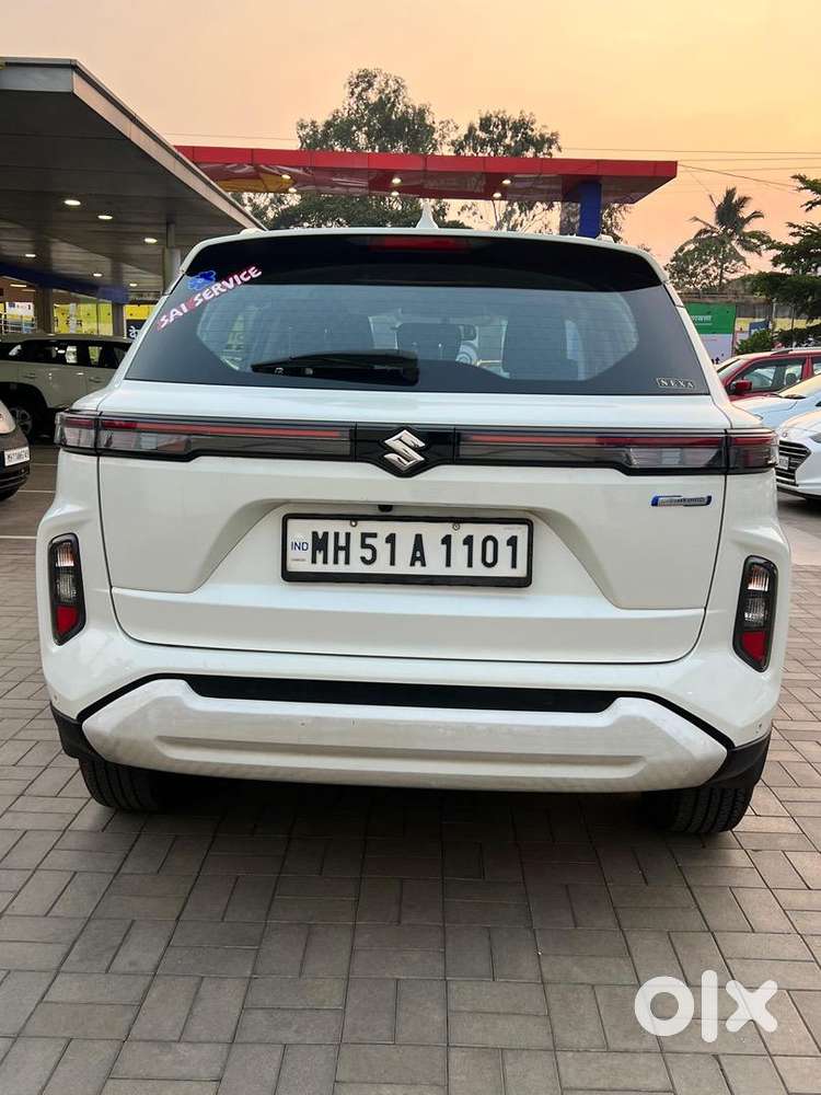 Maruti Suzuki Grand Vitara 5 Seater 2024 Hybrids Good Condition