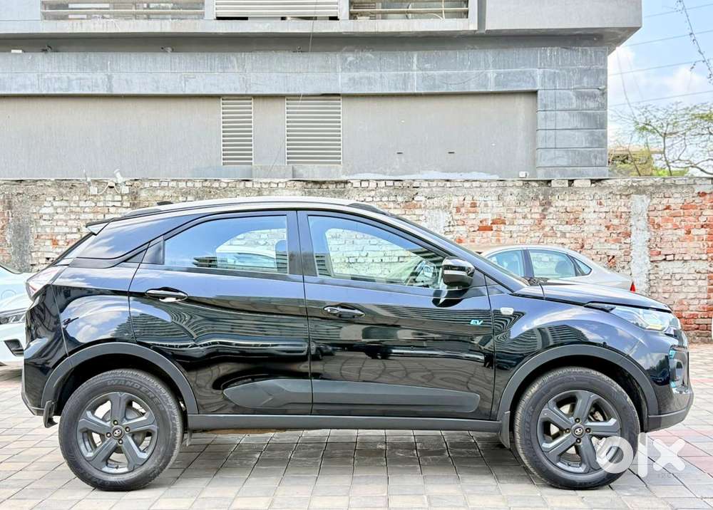 Tata Nexon Ev Xz Plus Lux Dark Edition, 2023, Electric