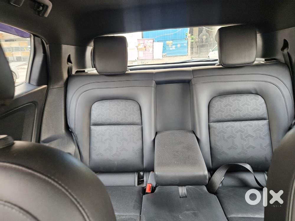 Tata Altroz 1.2 Xz Plus Dark Edition, 2022, Petrol