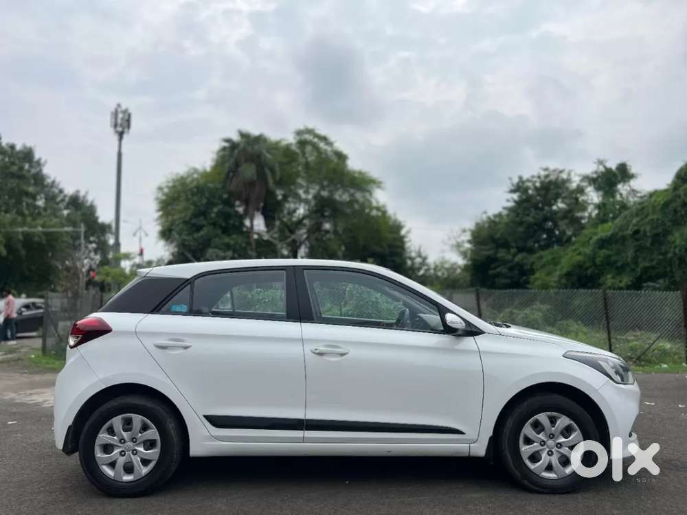 Hyundai Elite I20 [ ] 1.2 Sportz, 2015, Petrol