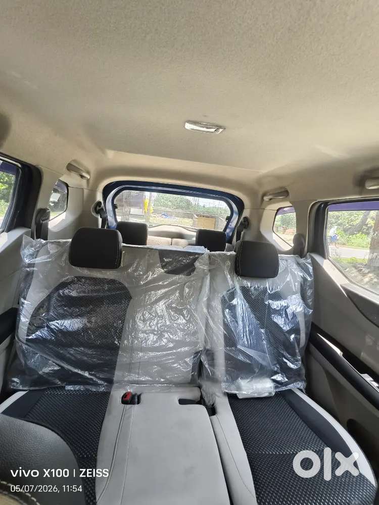 Renault Triber Gari Hai 7 Seater New Condition Mai Hai