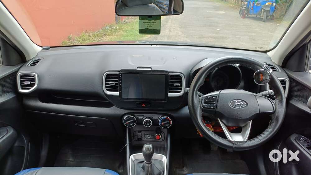Hyundai Venue S 1.2 Petrol, 2021, Petrol