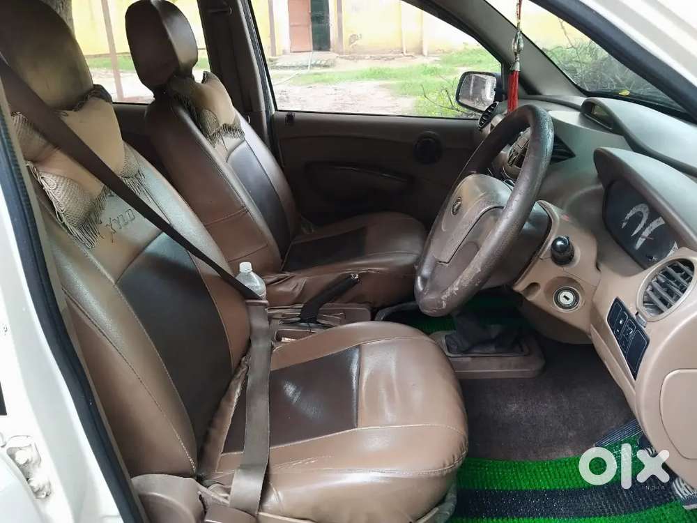 Mahindra Xylo 2.2 H8 2012 Diesel Manual