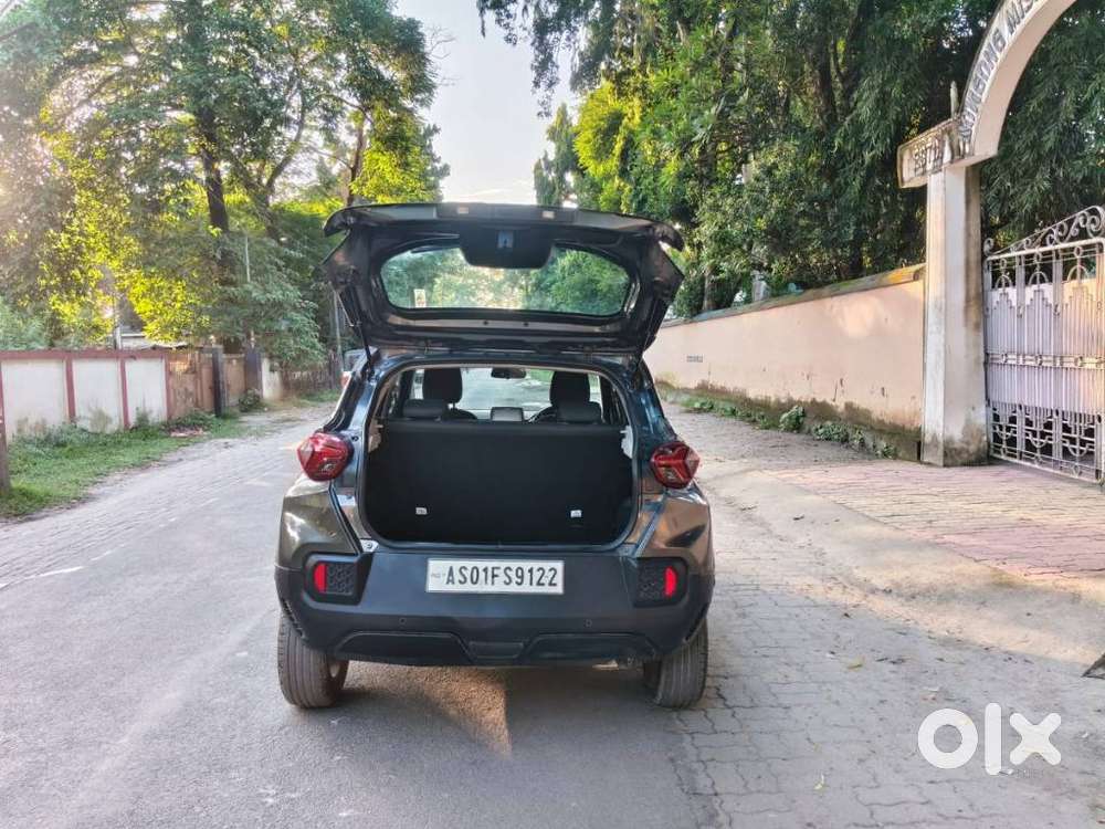 Tata Punch Creative, 2023, Petrol