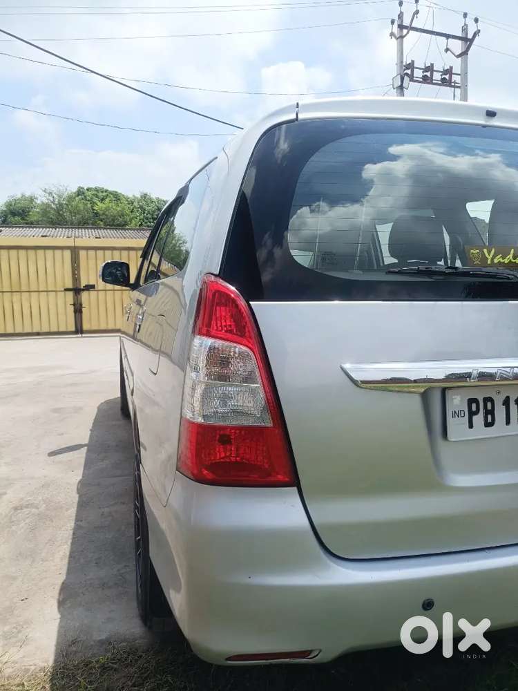 Toyota Innova G4 2013 Second Owner