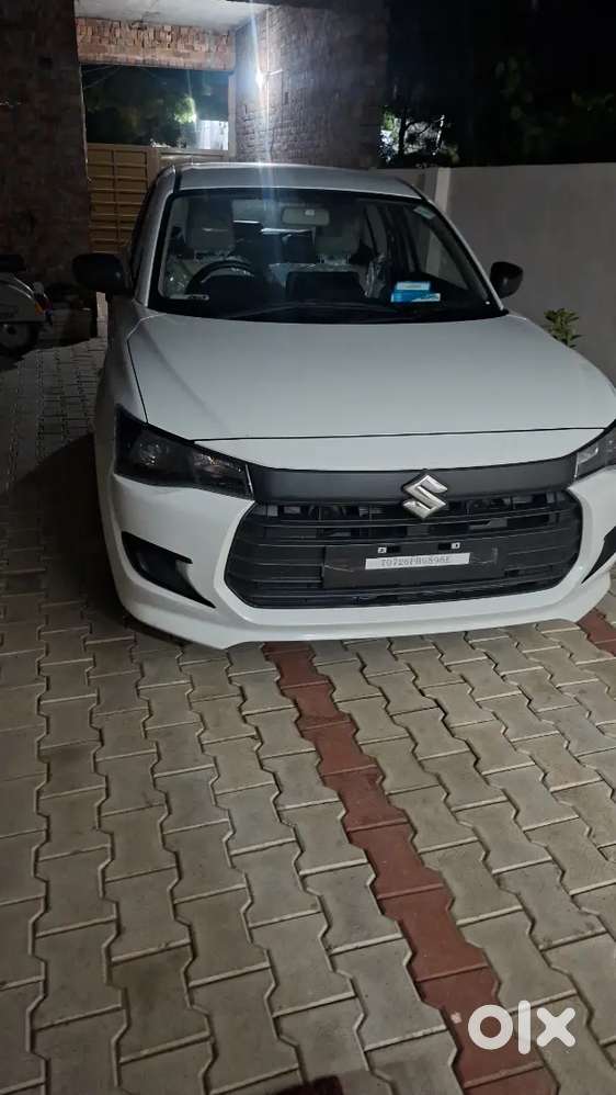 Maruti Suzuki Dzire 2016 With 1000 Km Driven