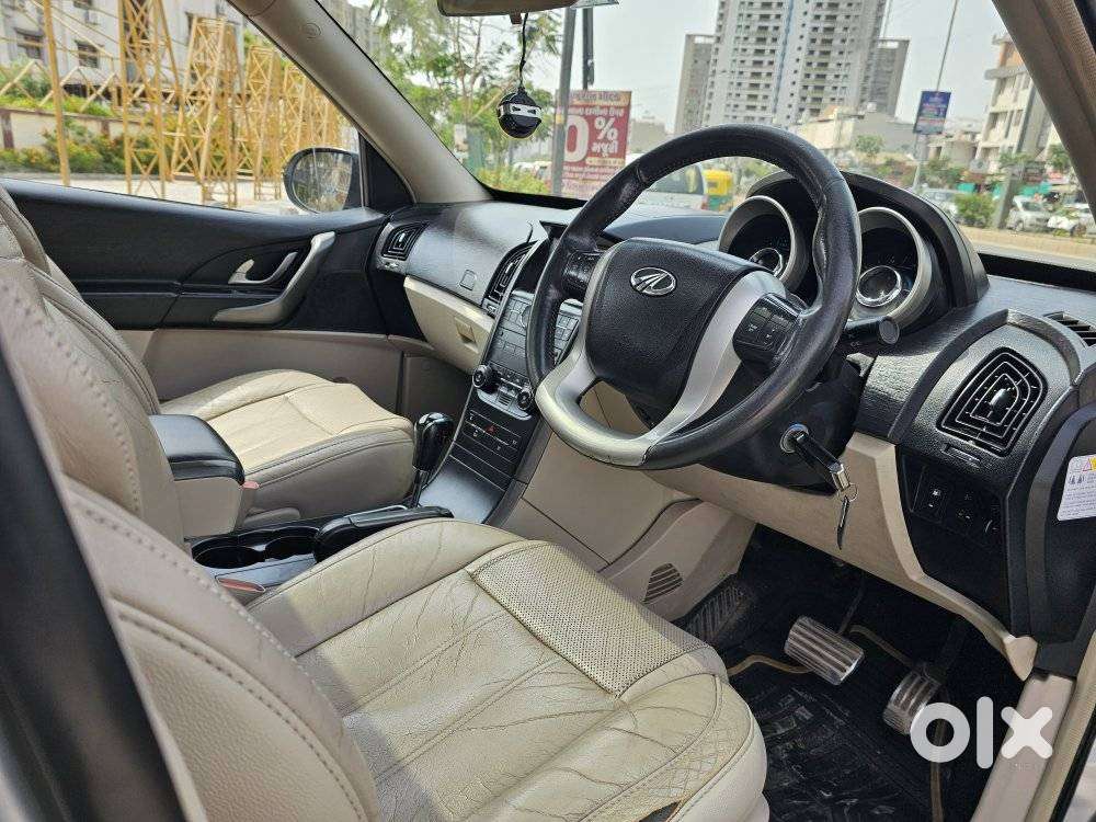 Mahindra Xuv500 At W10 Fwd, 2016, Diesel